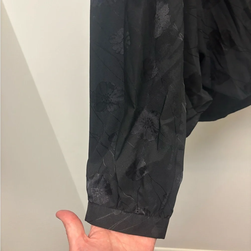 Silk Floral Blouse - Picture 6 of 6